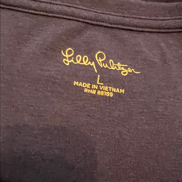 Lilly Pulitzer T Shirt - Picture 3 of 5